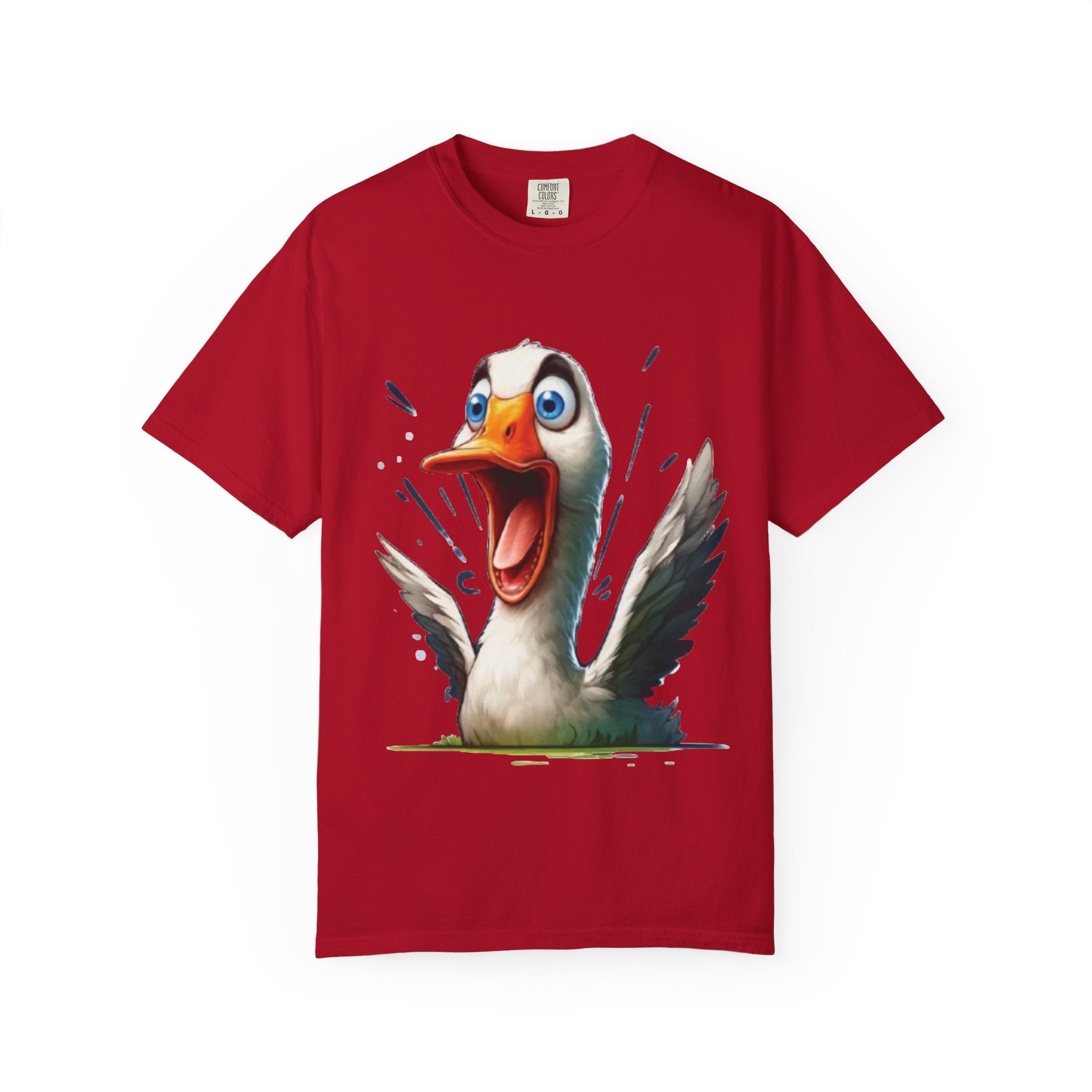 Hilarious Screaming Swan Cartoon – Graphic Tee for Meme Lovers