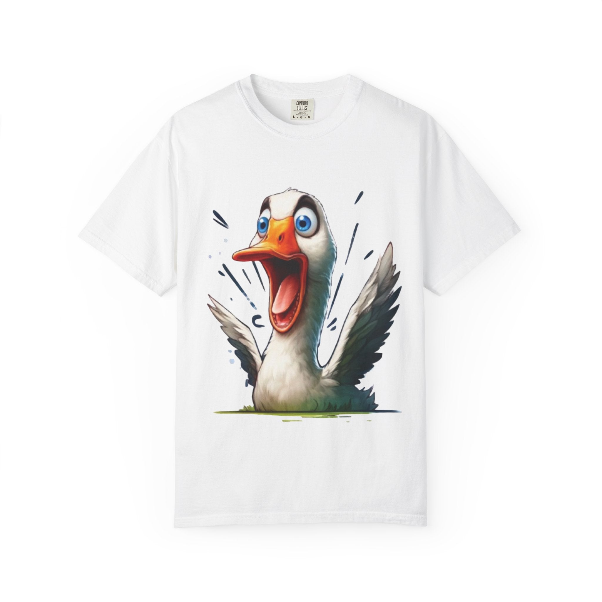 Hilarious Screaming Swan Cartoon – Graphic Tee for Meme Lovers